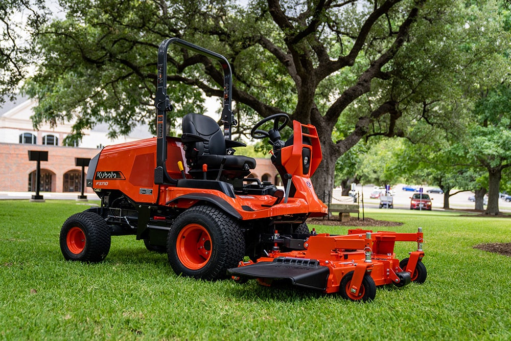 F3710 - Linwood Kubota